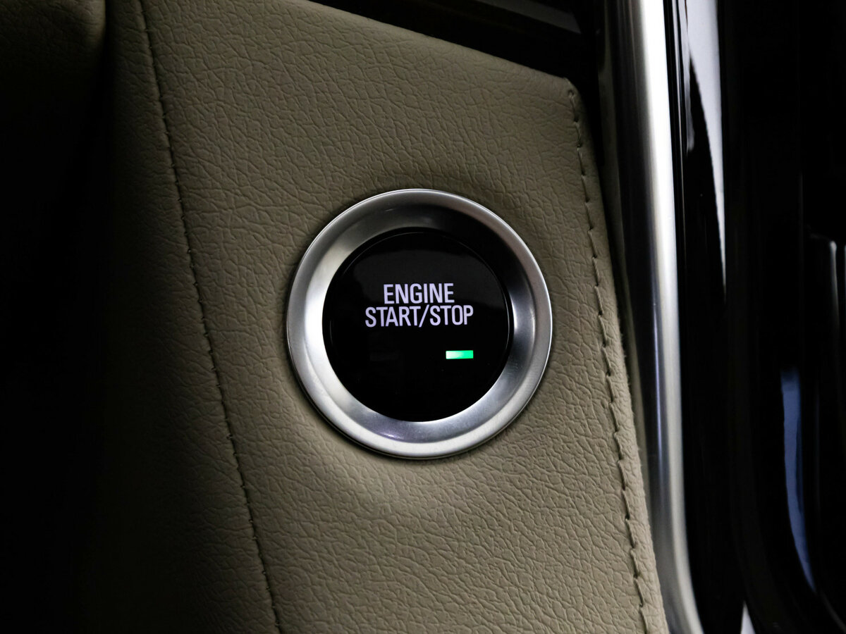 Купить Cadillac Escalade с пробегом. Фото: #18