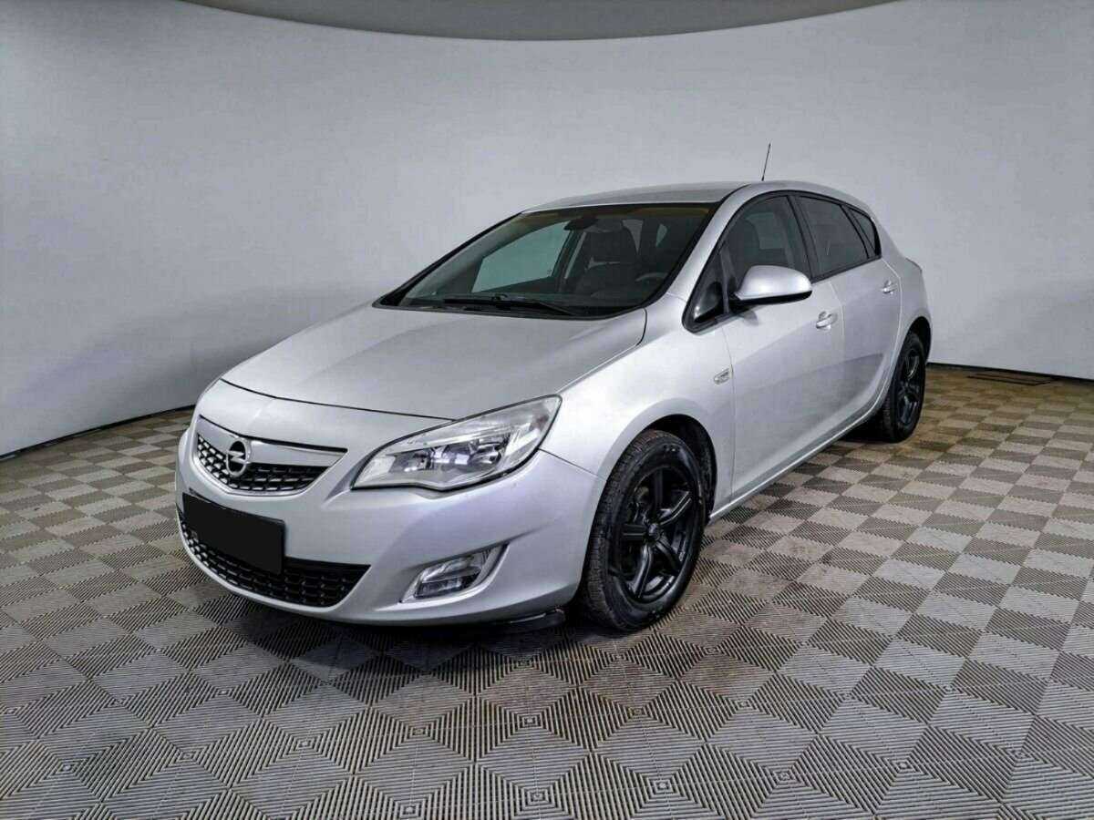 Купить Opel Astra с пробегом. Посмотреть фото