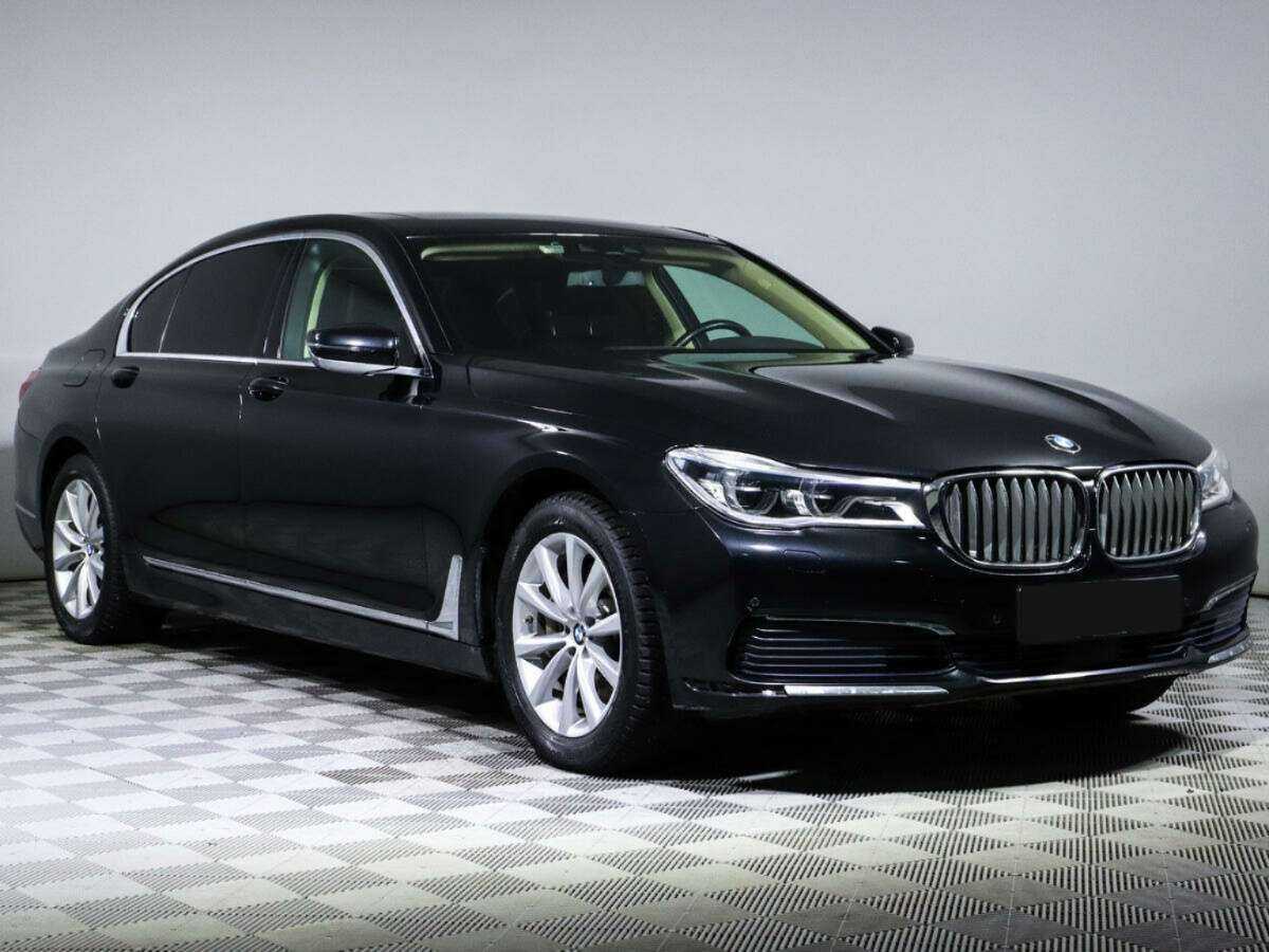 Купить BMW 7 серии с пробегом. Фото: #2
