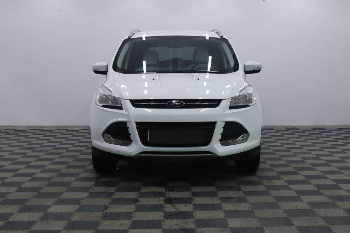 Купить Ford Kuga с пробегом. Фото: #4