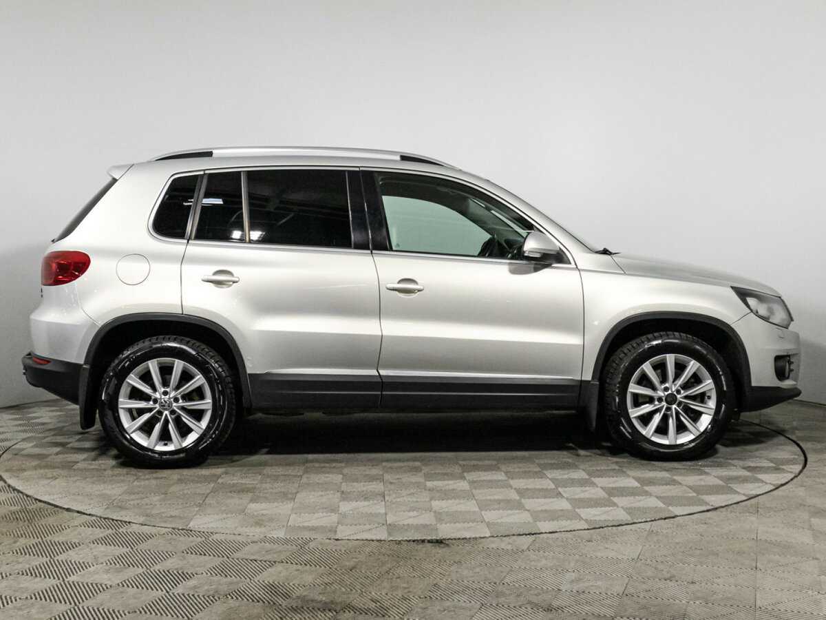 Купить Volkswagen Tiguan с пробегом. Фото: #3