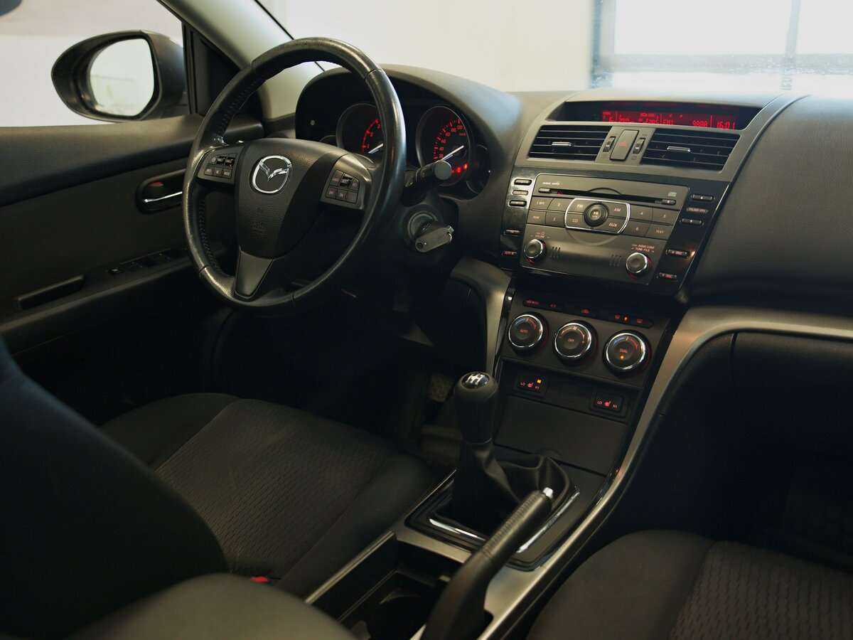 Купить Mazda 6 с пробегом. Фото: #4