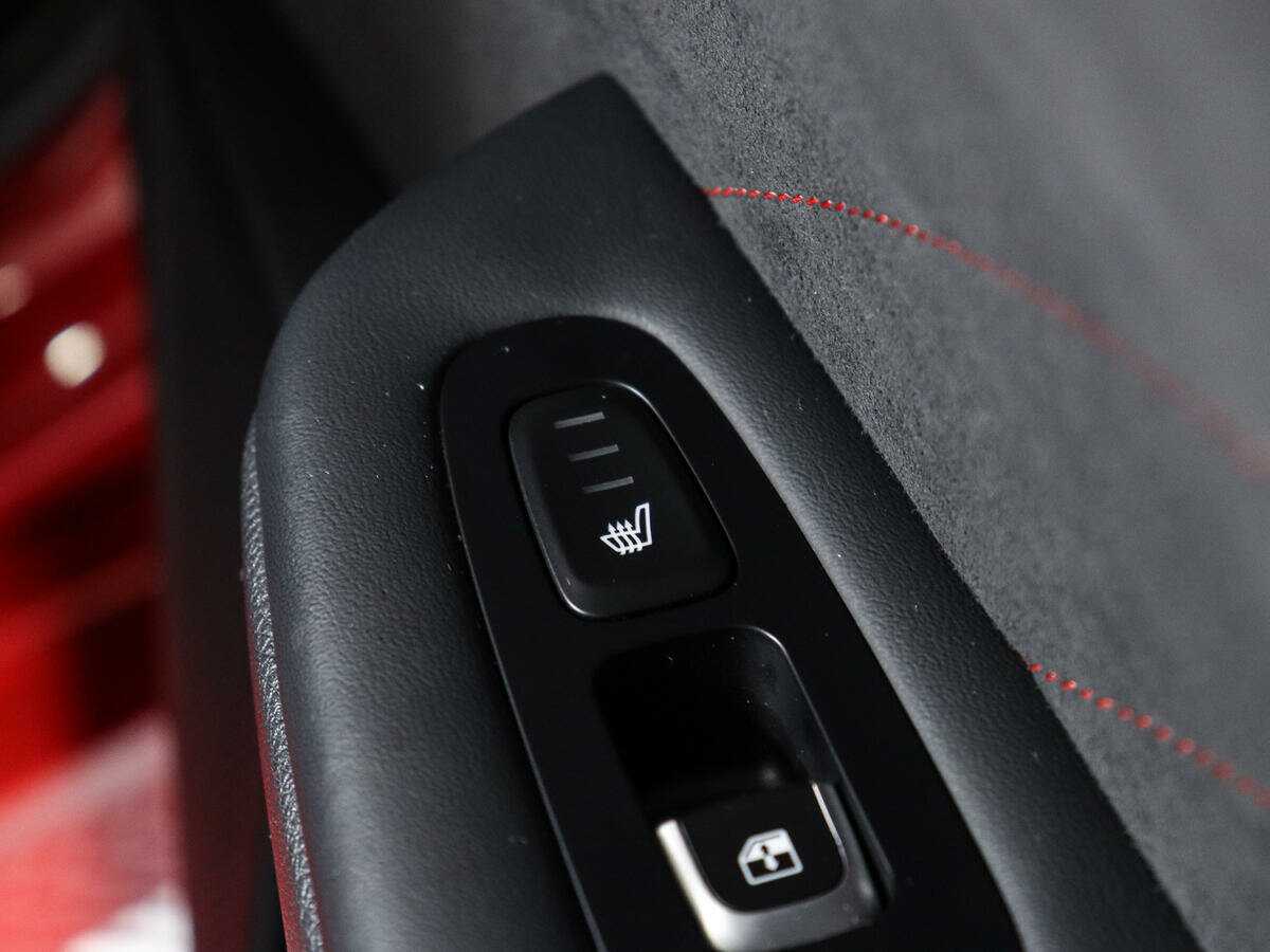 Купить Kia Stinger с пробегом. Фото: #16