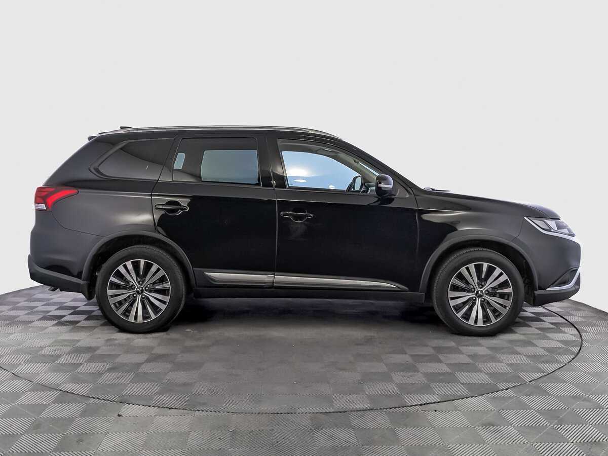 Купить Mitsubishi Outlander с пробегом. Фото: #3