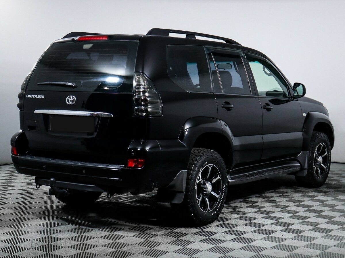 Купить Toyota Land Cruiser Prado с пробегом. Фото: #2