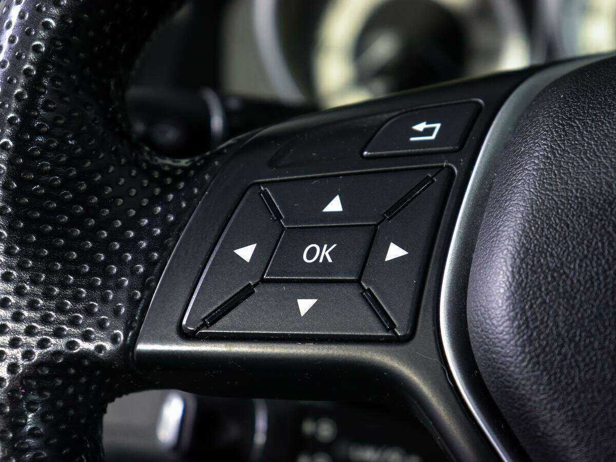 Купить Mercedes-Benz E-Класс с пробегом. Фото: #17