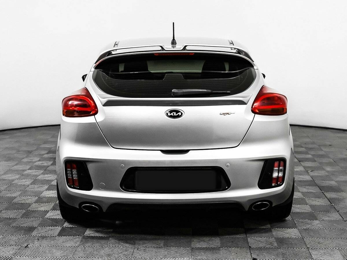 Купить Kia Ceed GT с пробегом. Фото: #5