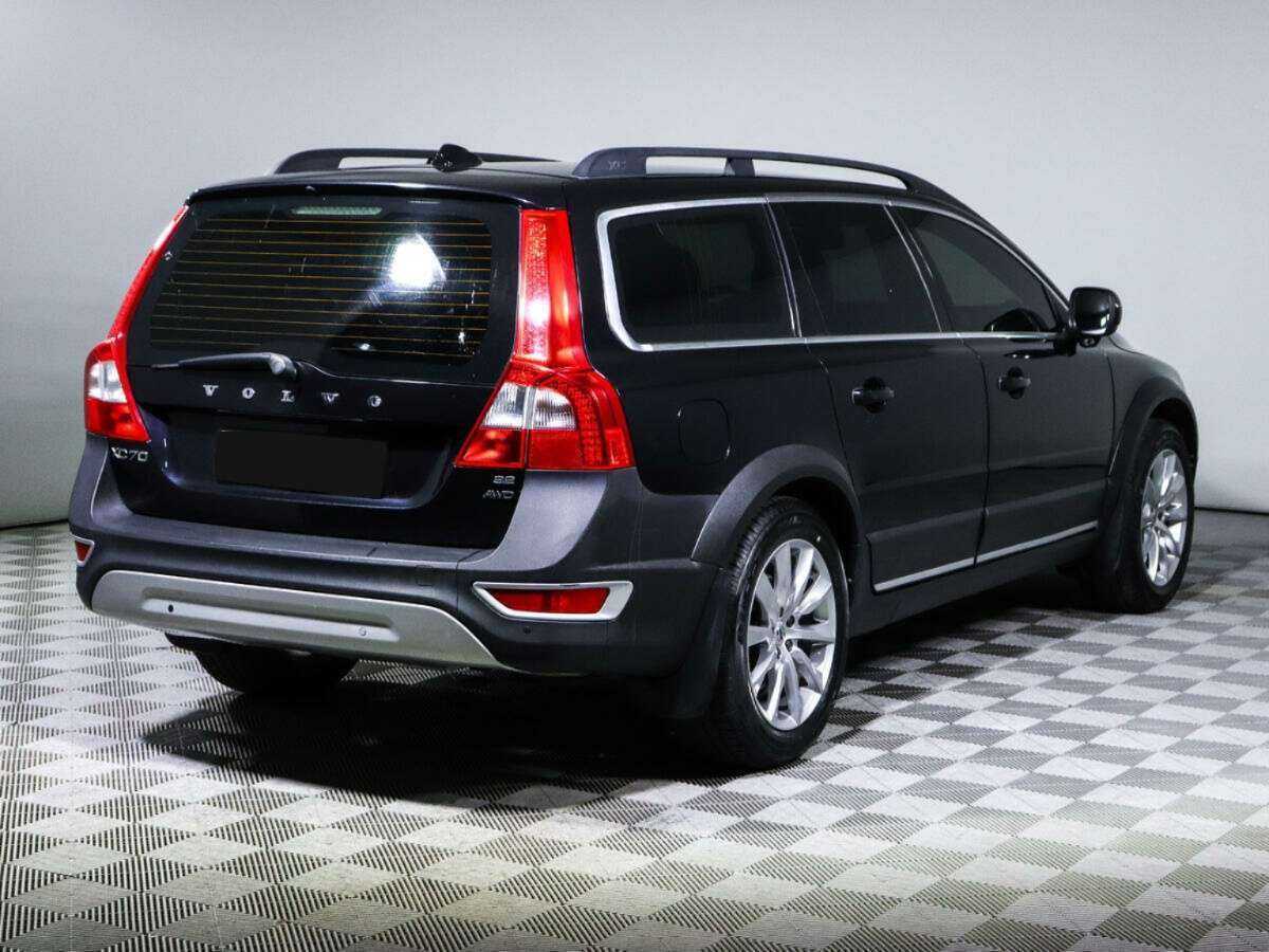 Купить Volvo XC70 с пробегом. Фото: #3
