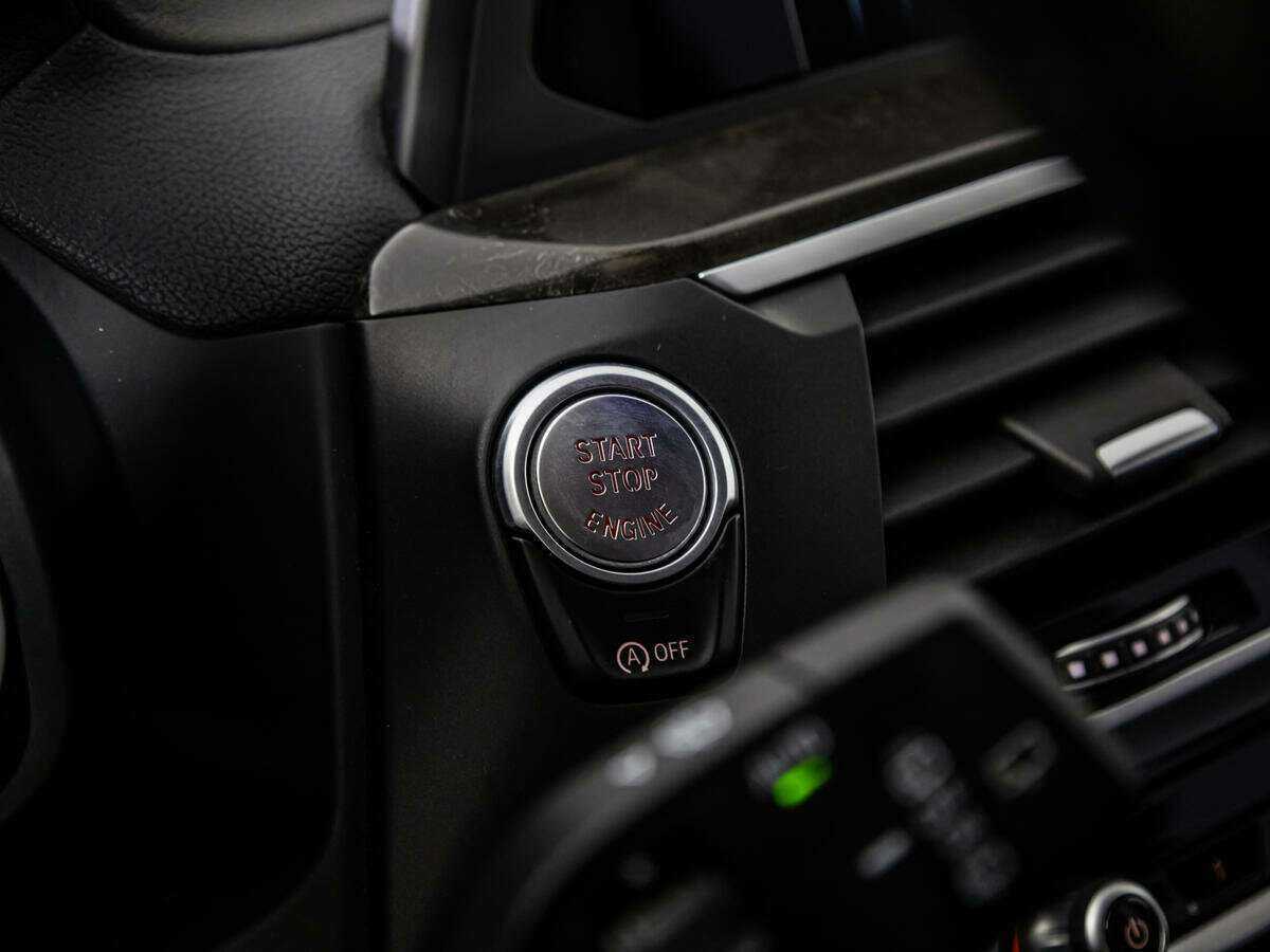 Купить BMW X3 с пробегом. Фото: #18