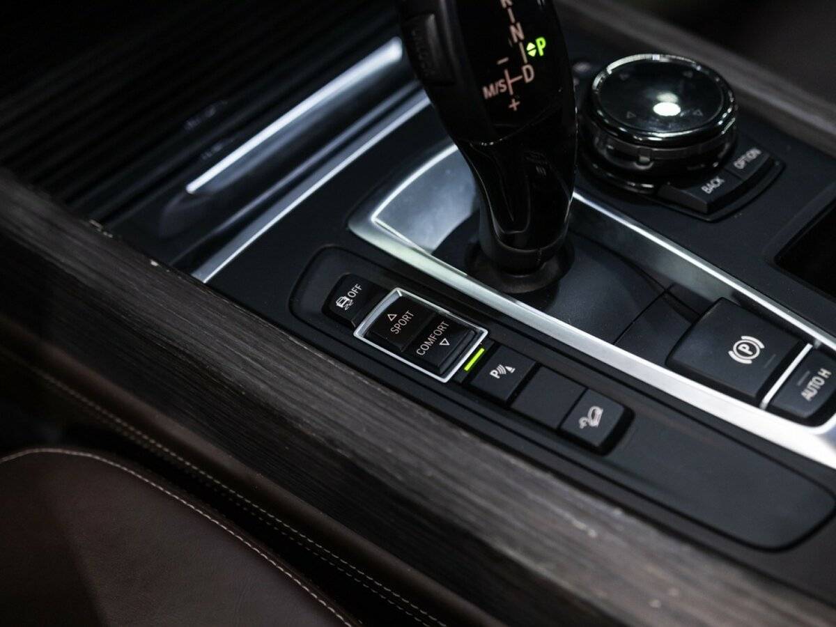 Купить BMW X5 с пробегом. Фото: #27