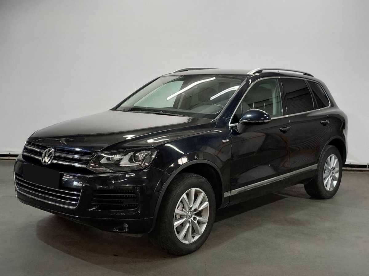 Купить Volkswagen Touareg с пробегом. Посмотреть фото