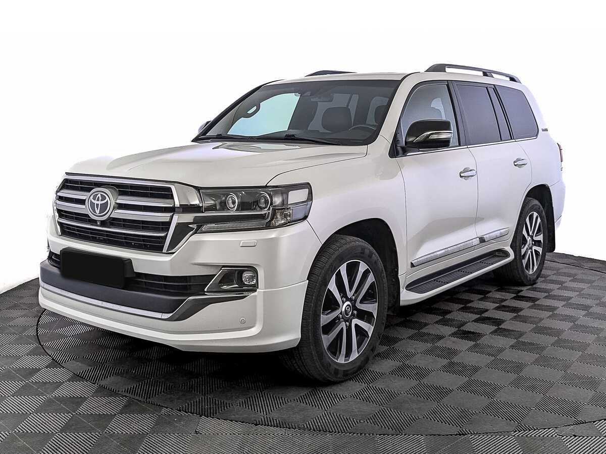 Купить Toyota Land Cruiser с пробегом. Посмотреть фото