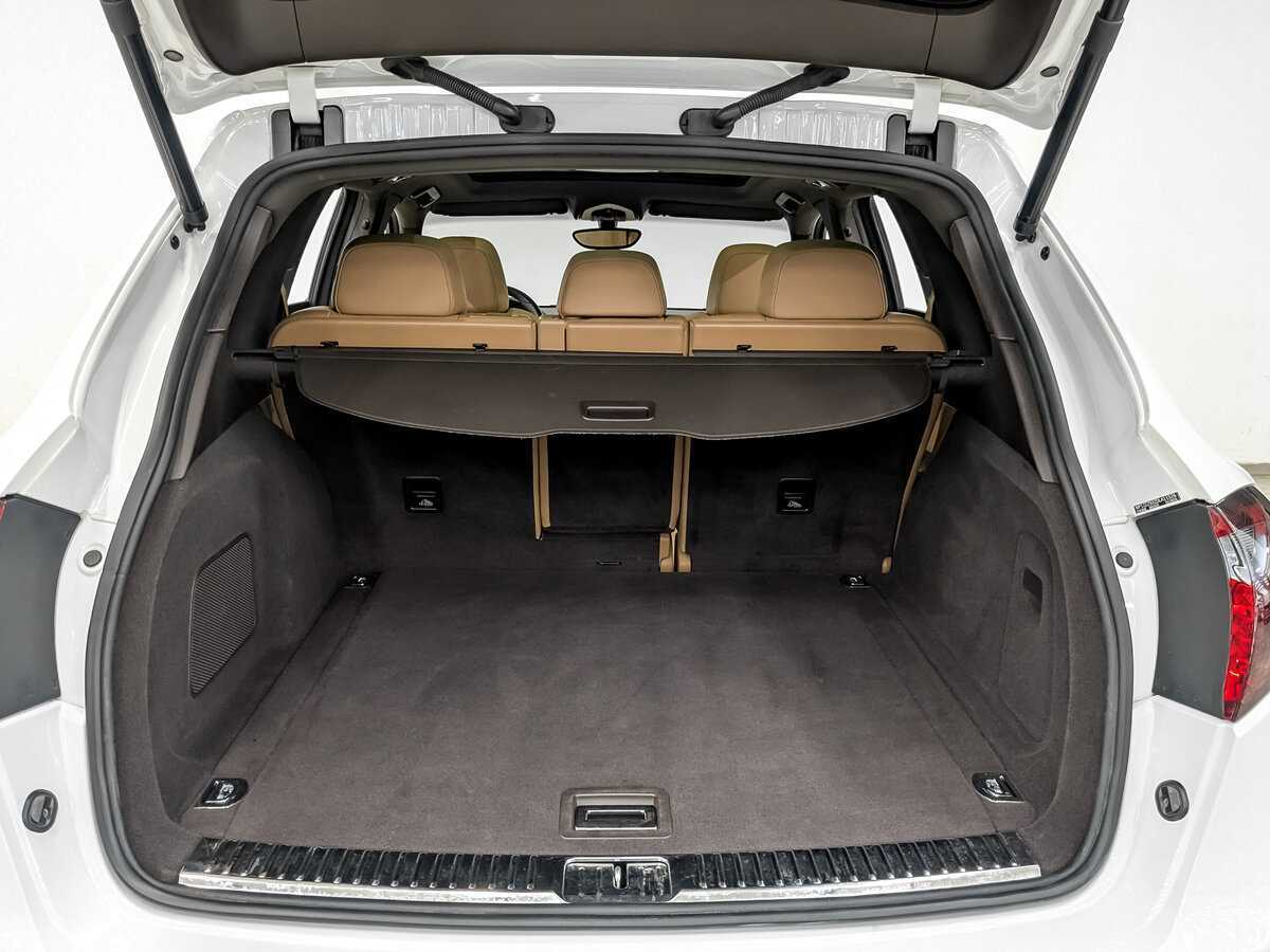 Купить Porsche Cayenne с пробегом. Фото: #9