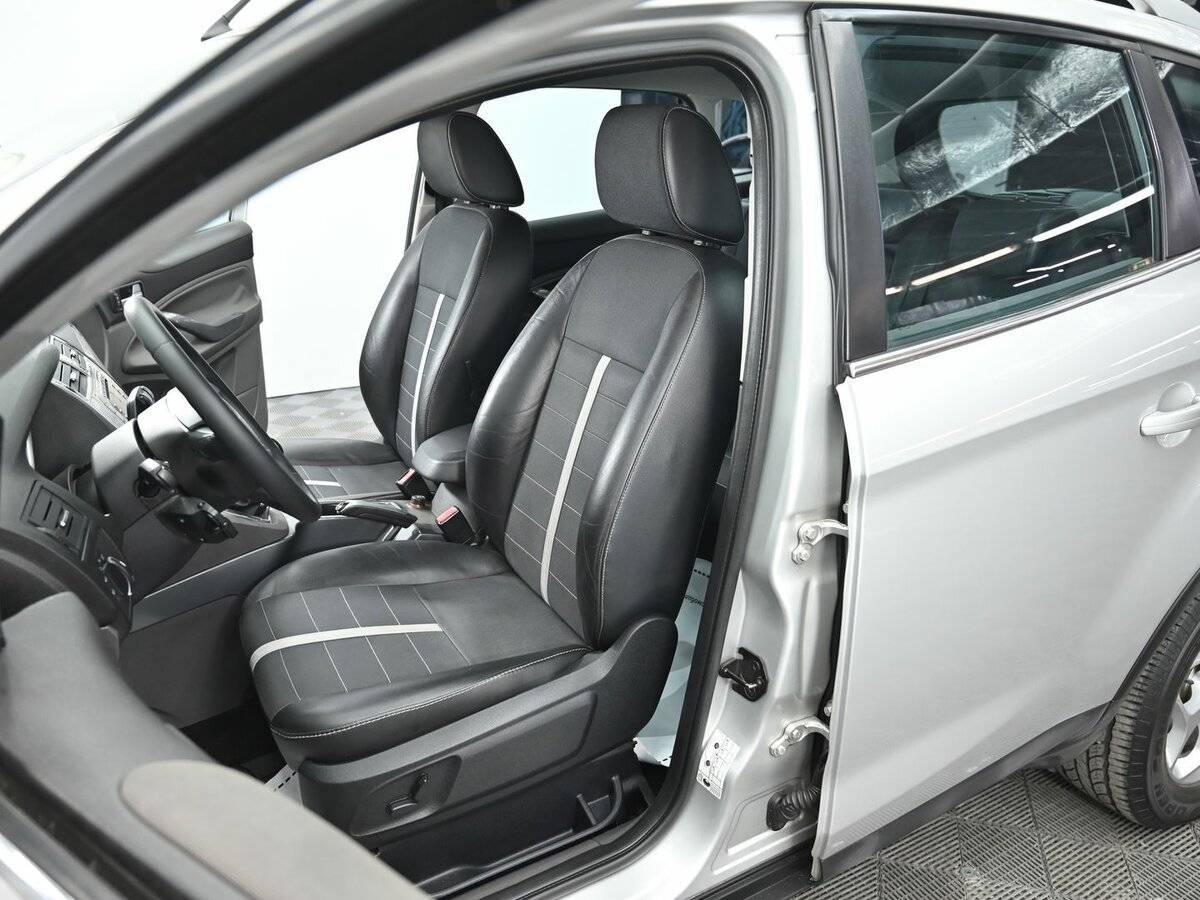 Купить Ford Kuga с пробегом. Фото: #4