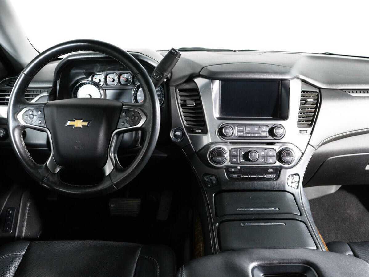 Купить Chevrolet Tahoe с пробегом. Фото: #11