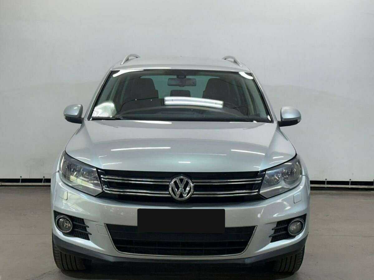 Купить Volkswagen Tiguan с пробегом. Фото: #1