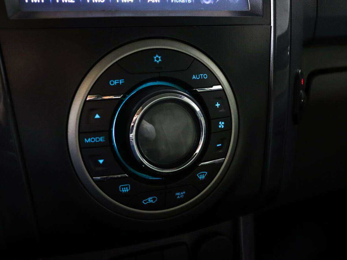 Купить Chevrolet TrailBlazer с пробегом. Фото: #15