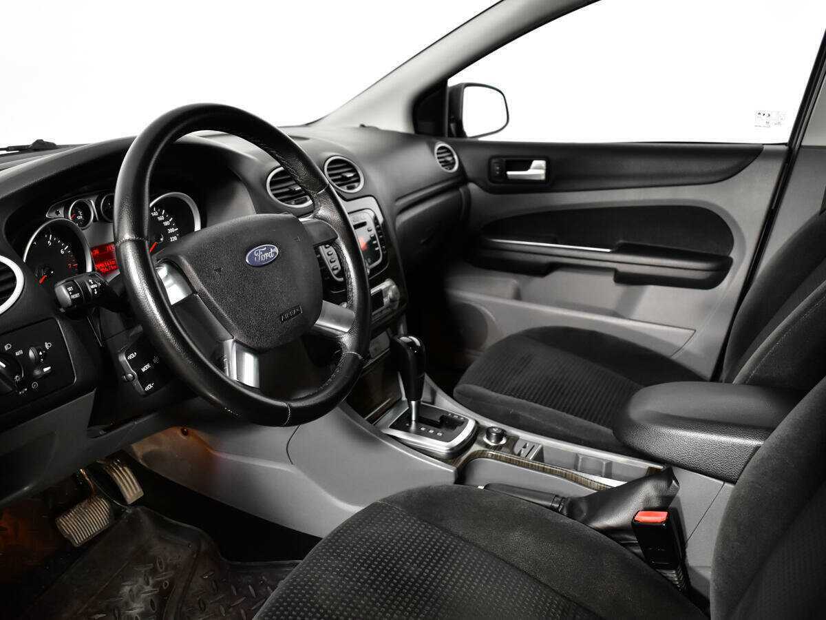 Купить Ford Focus с пробегом. Фото: #12