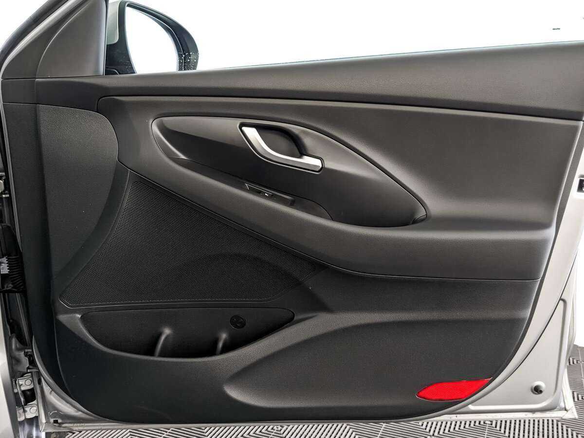 Купить Hyundai i30 с пробегом. Фото: #24