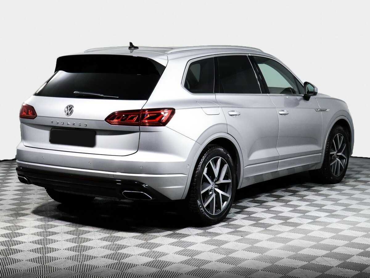 Купить Volkswagen Touareg с пробегом. Фото: #4