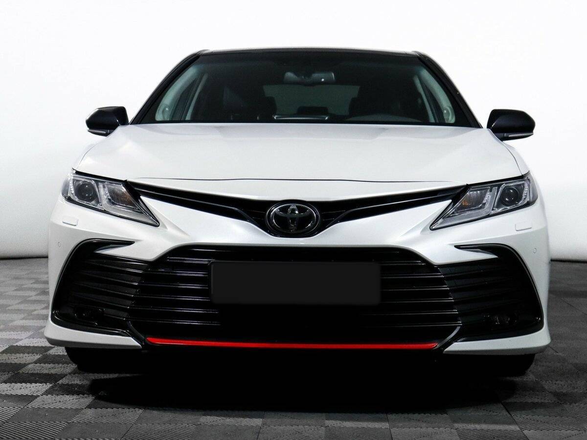 Купить Toyota Camry с пробегом. Фото: #1