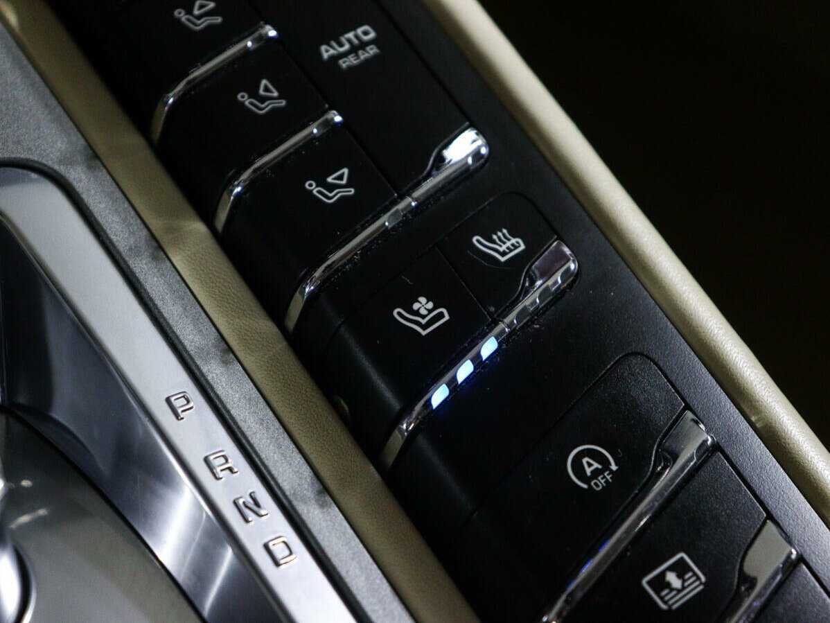Купить Porsche Panamera с пробегом. Фото: #20