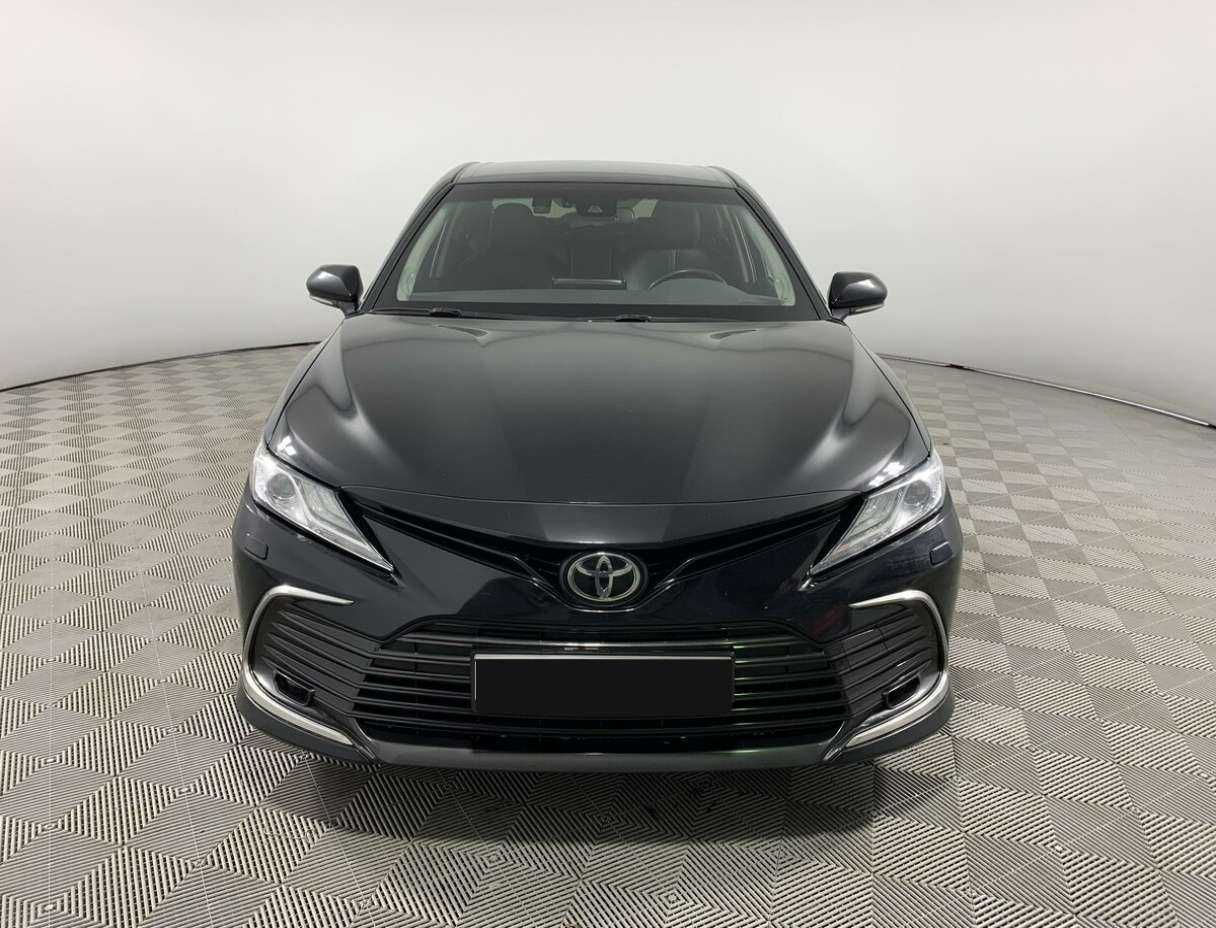 Купить Toyota Camry с пробегом. Фото: #1