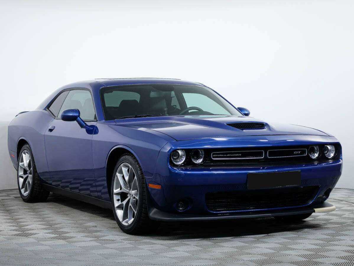 Купить Dodge Challenger с пробегом. Фото: #1