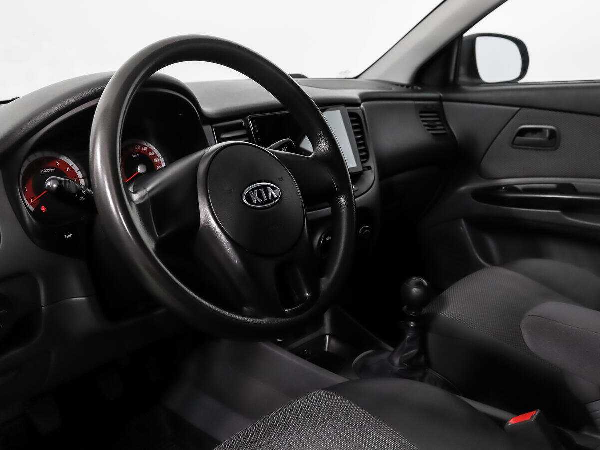 Купить Kia Rio с пробегом. Фото: #8