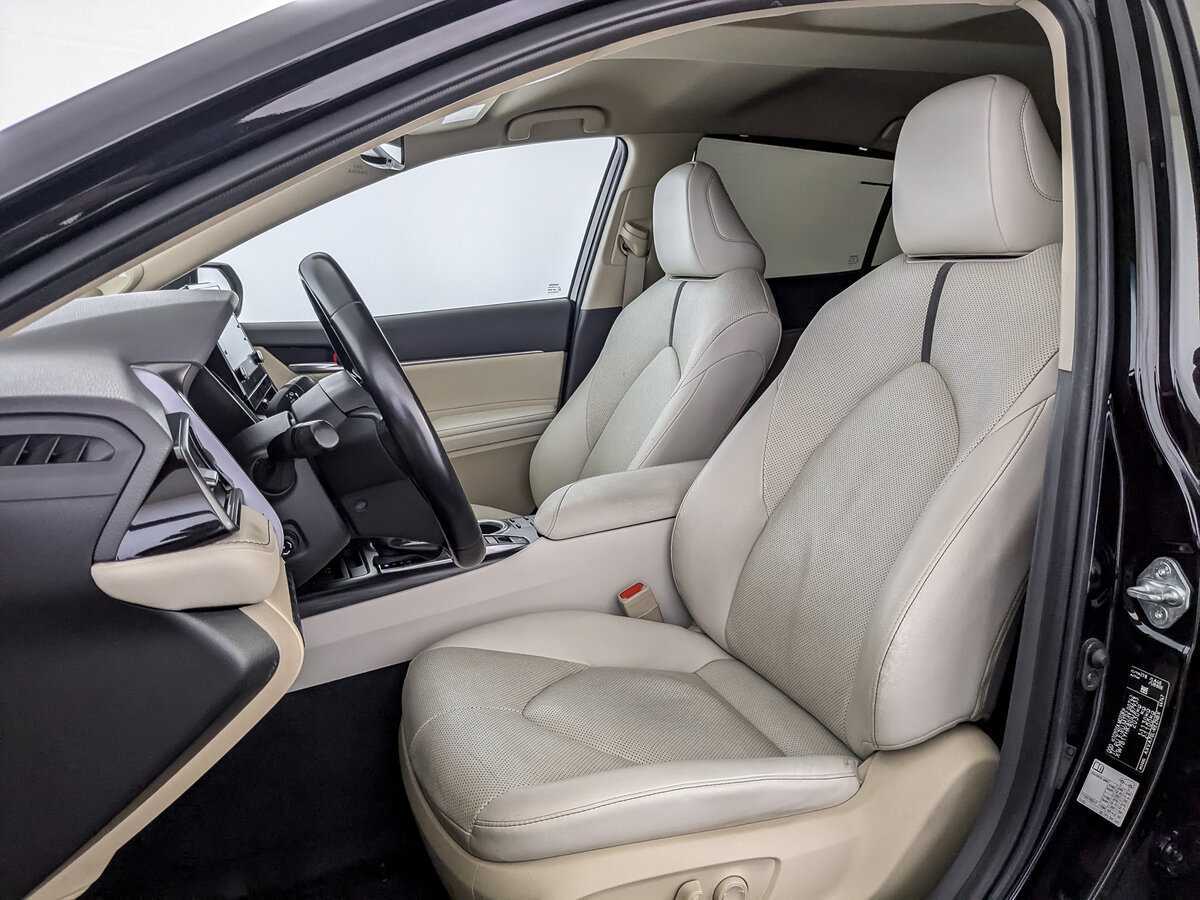 Купить Toyota Camry с пробегом. Фото: #15