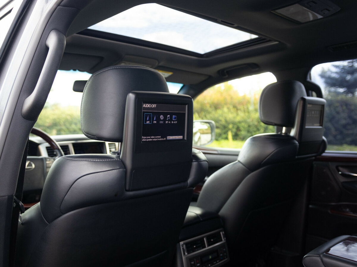 Купить Lexus LX с пробегом. Фото: #15