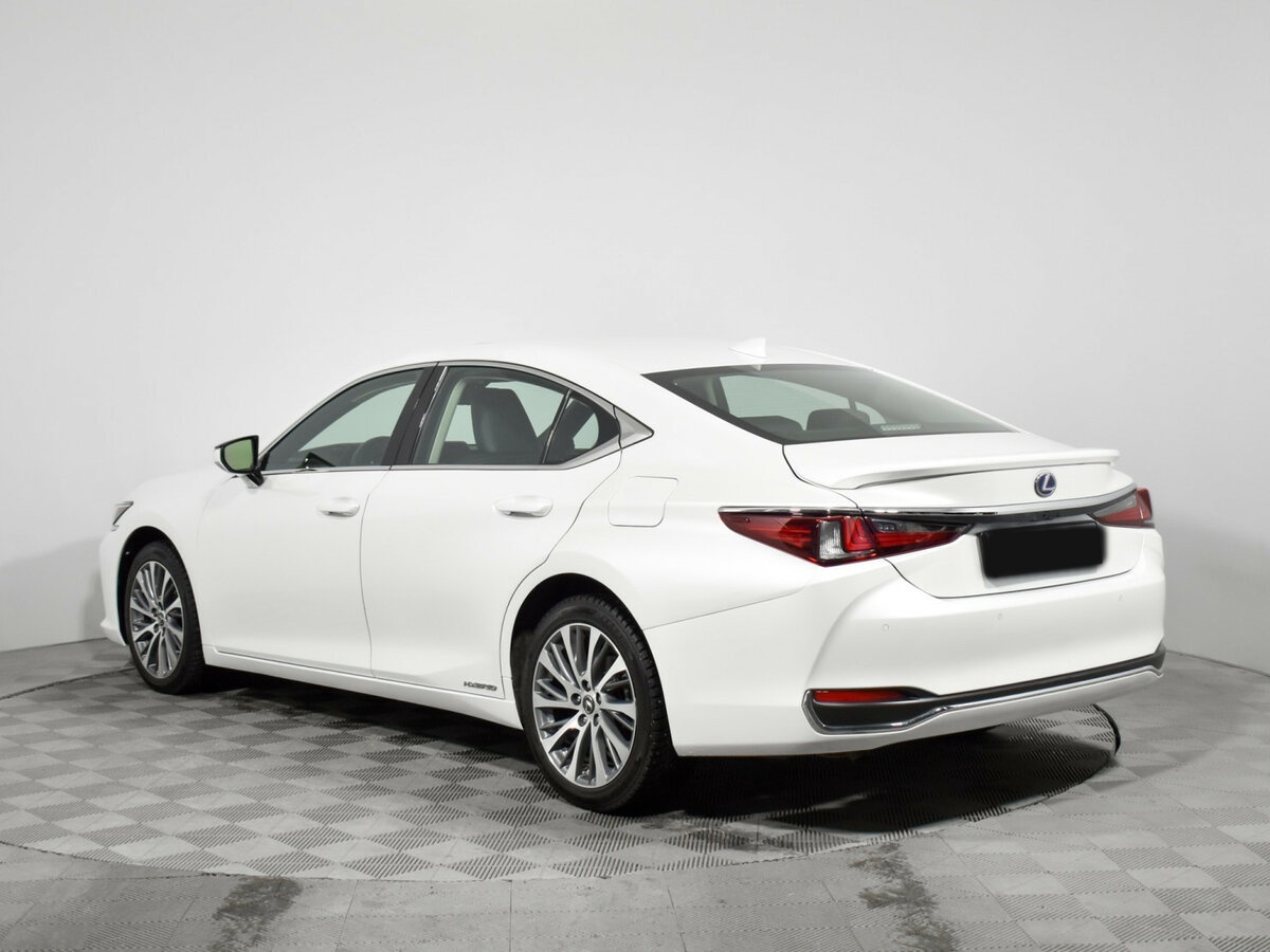 Купить Lexus ES с пробегом. Фото: #4
