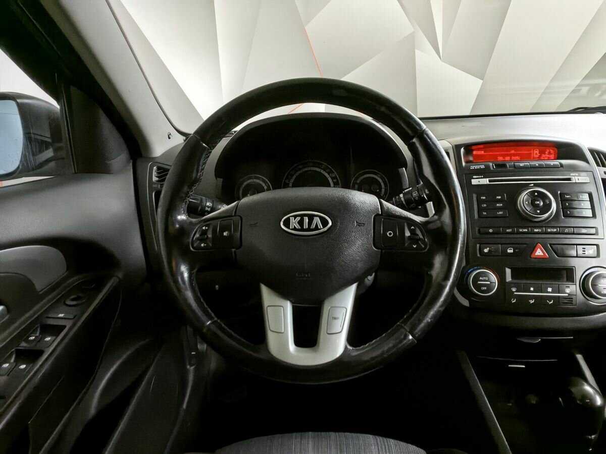 Купить Kia Ceed с пробегом. Фото: #14