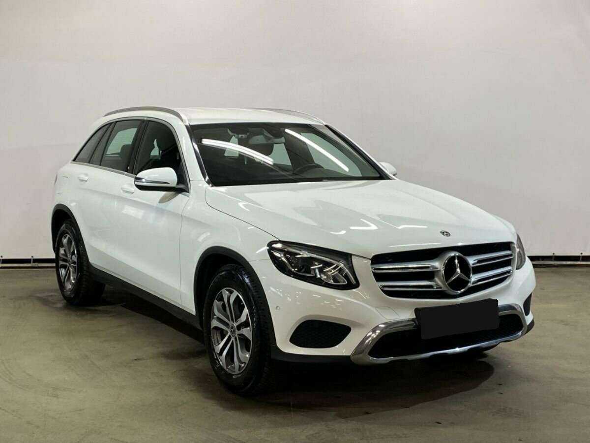Купить Mercedes-Benz GLC с пробегом. Фото: #2