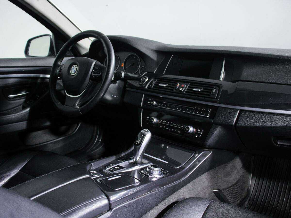 Купить BMW 5 серии с пробегом. Фото: #3