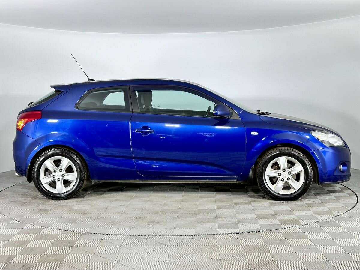 Купить Kia Ceed с пробегом. Фото: #4