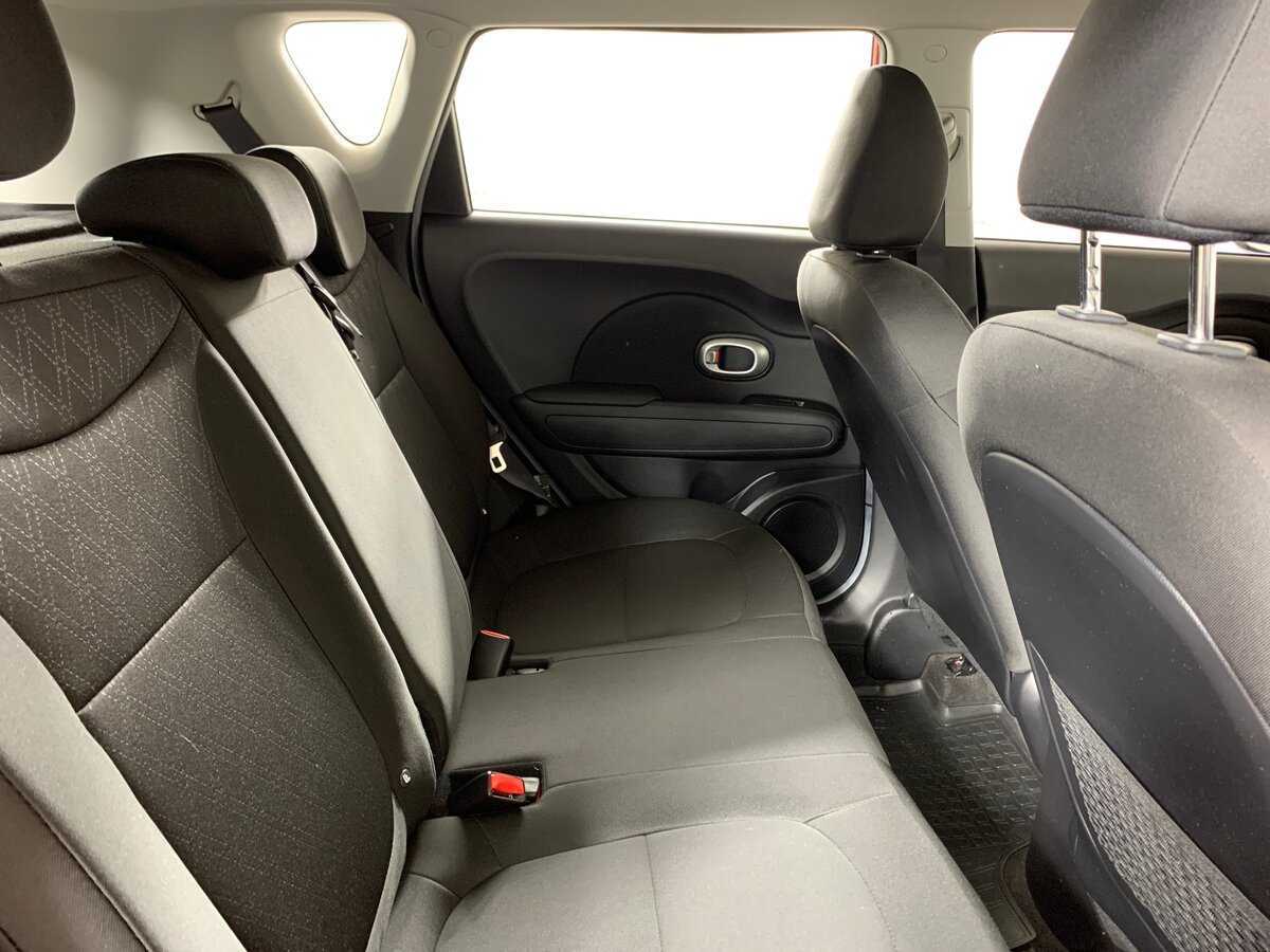 Купить Kia Soul с пробегом. Фото: #15