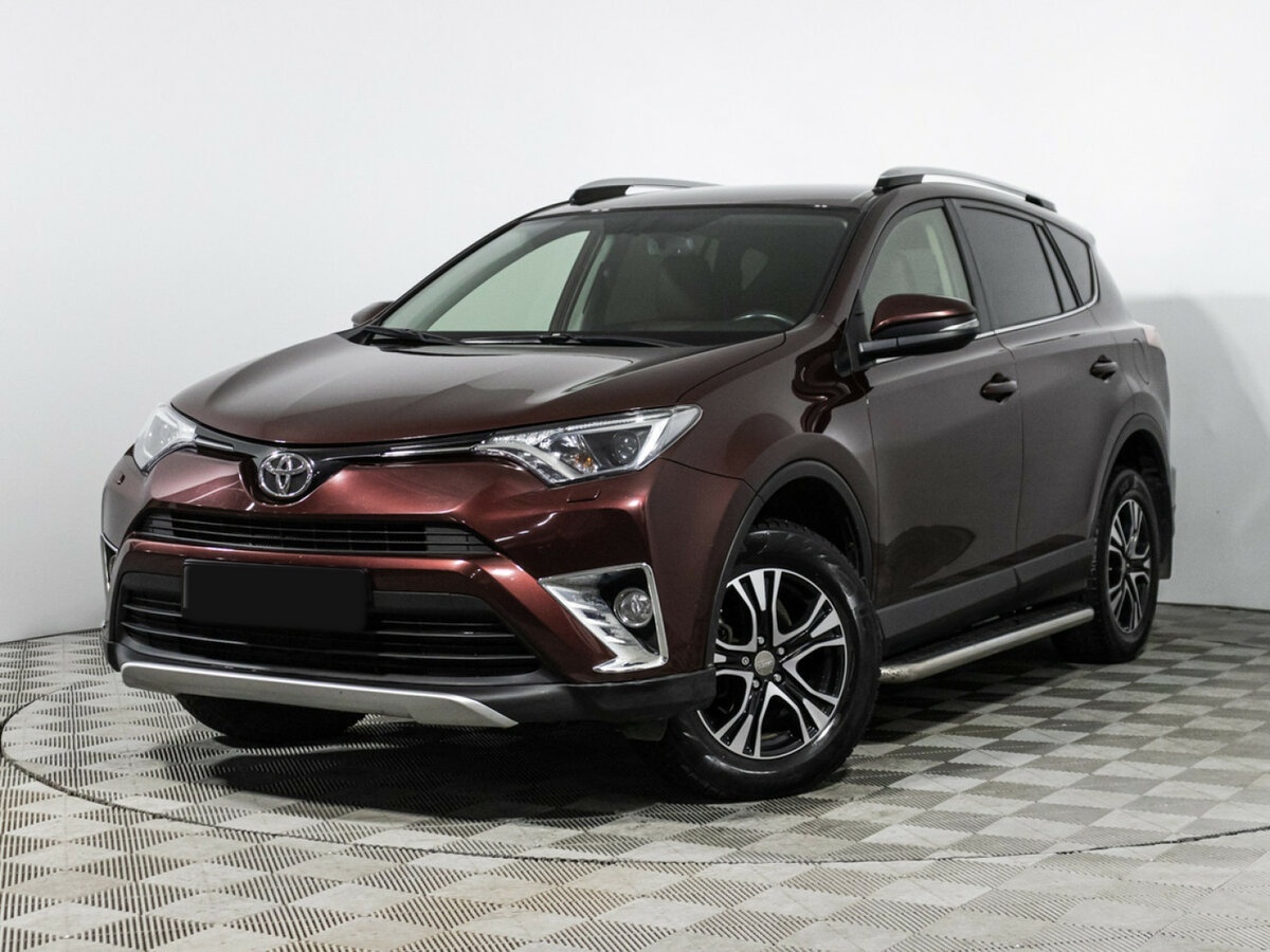 Купить Toyota RAV4 с пробегом. Посмотреть фото