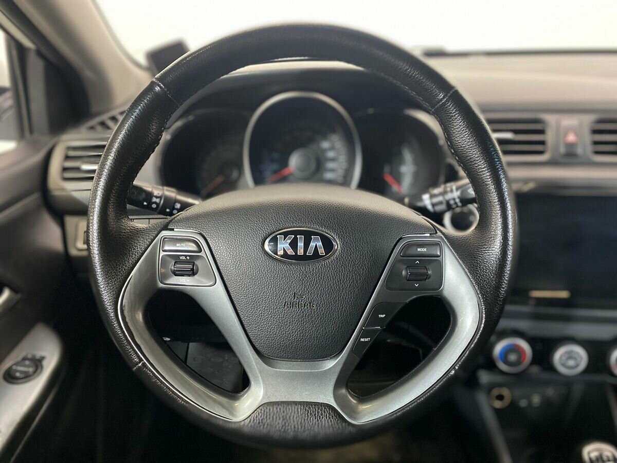 Купить Kia Rio с пробегом. Фото: #11