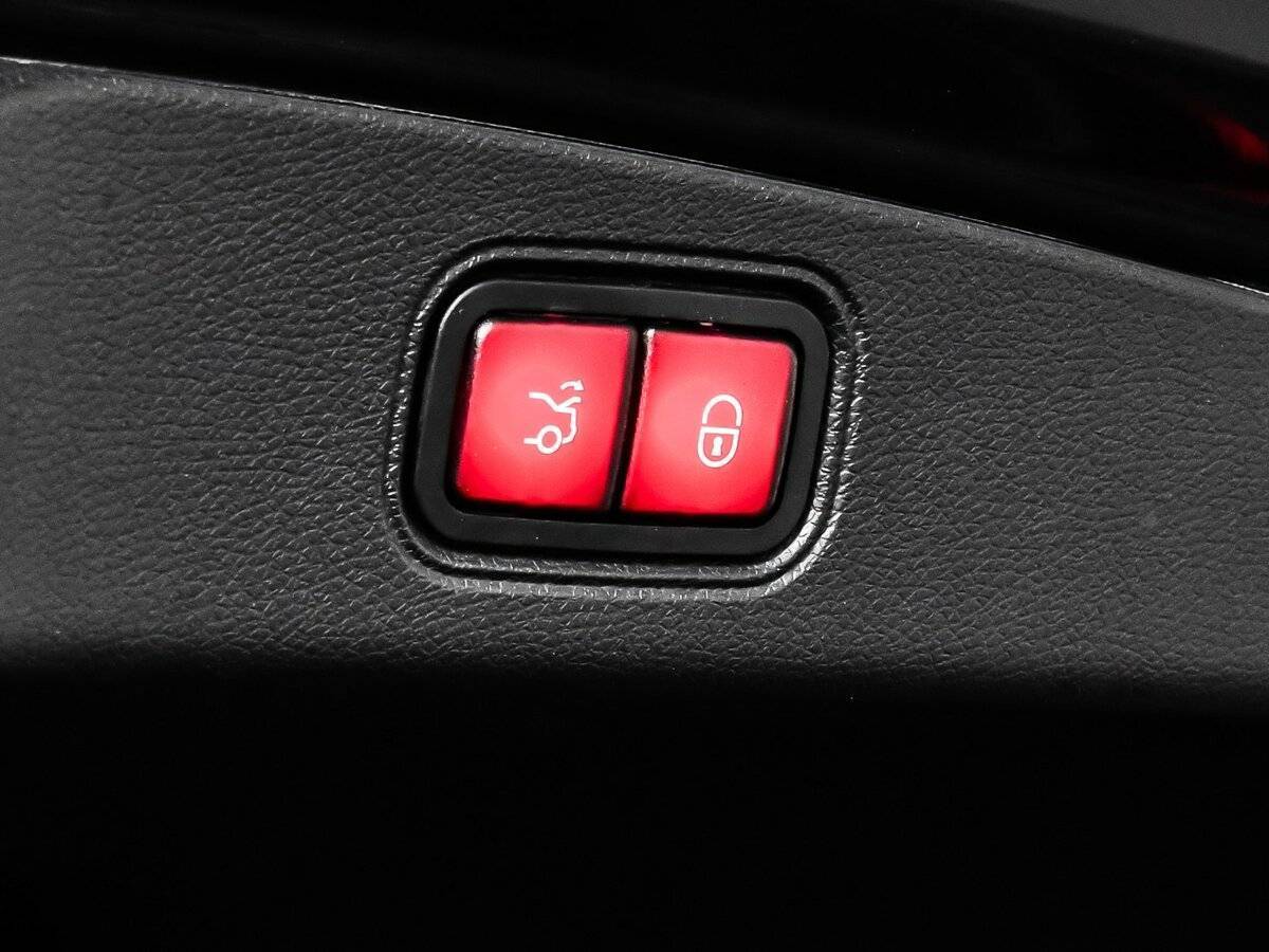 Купить Mercedes-Benz E-Класс с пробегом. Фото: #15