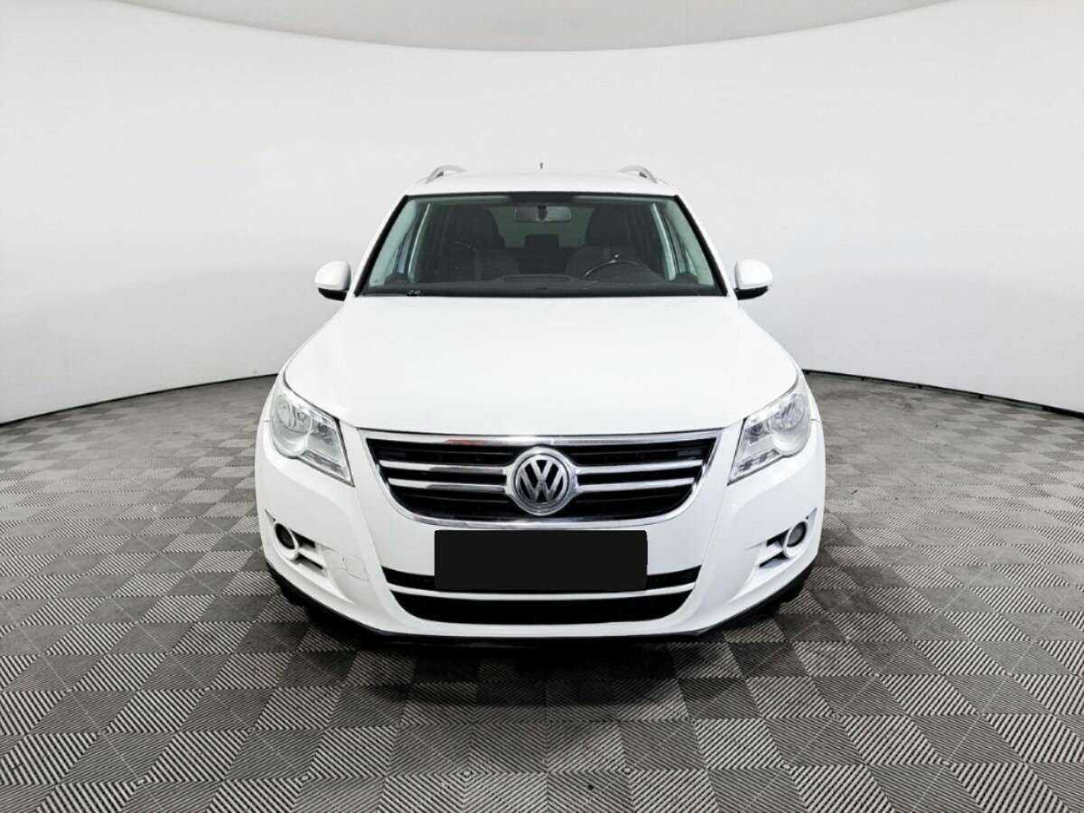 Купить Volkswagen Tiguan с пробегом. Фото: #1