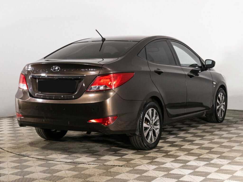 Купить Hyundai Solaris с пробегом. Фото: #4