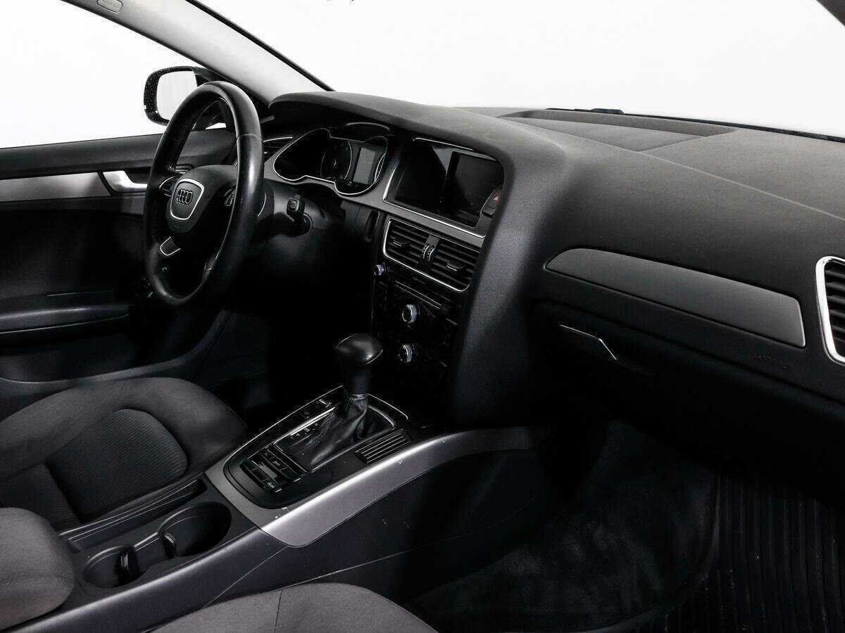 Купить Audi A4 с пробегом. Фото: #10