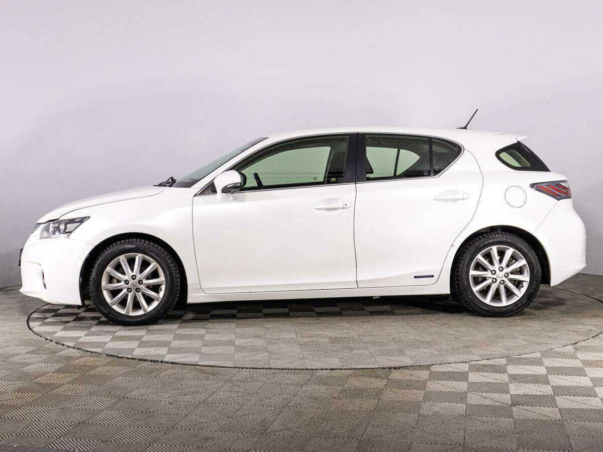 Купить Lexus CT с пробегом. Фото: #7