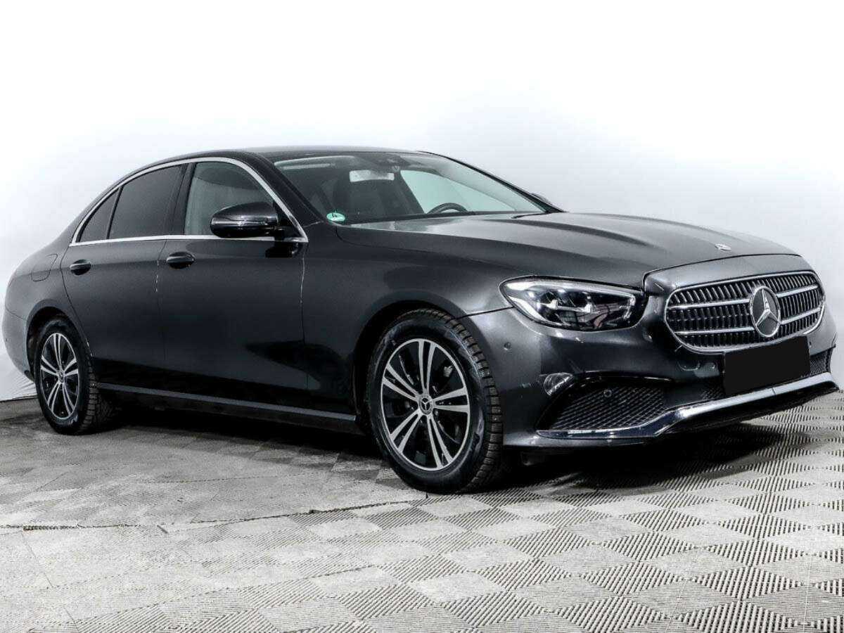 Купить Mercedes-Benz E-Класс с пробегом. Фото: #2