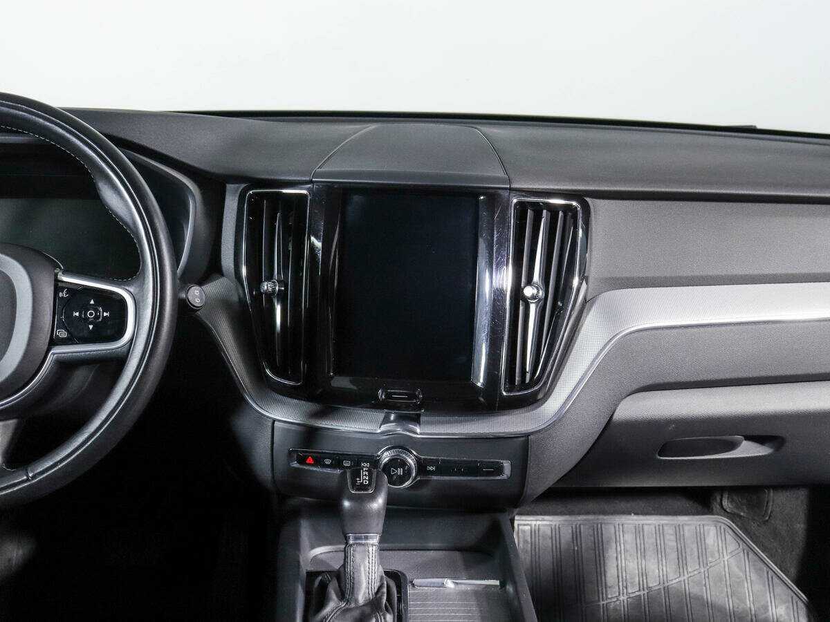 Купить Volvo XC60 с пробегом. Фото: #10