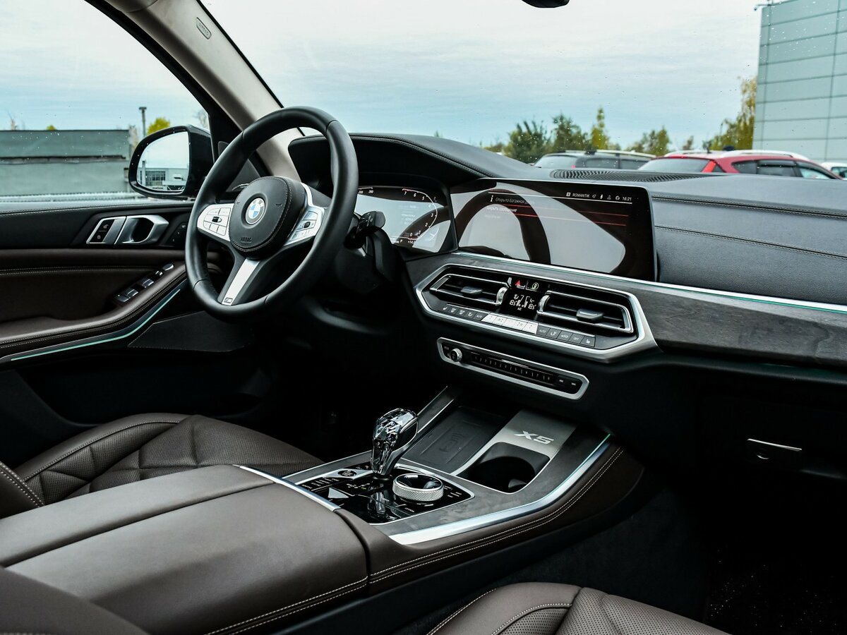 Купить BMW X5 с пробегом. Фото: #10