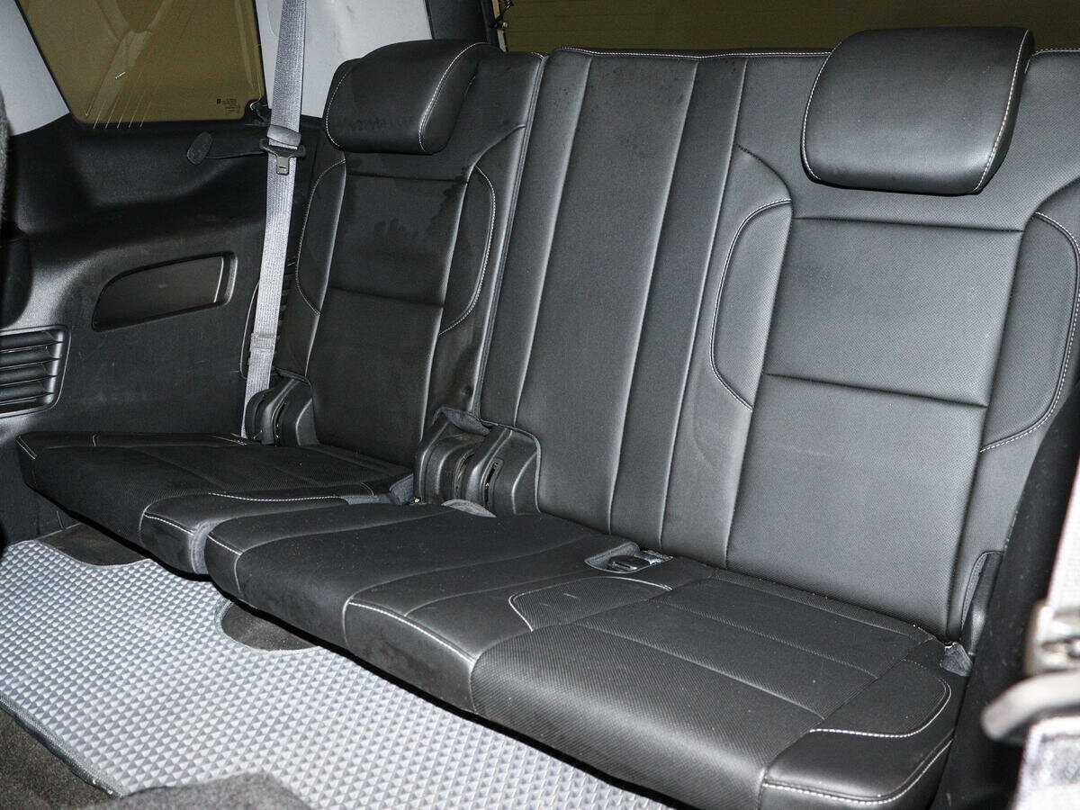Купить Chevrolet Tahoe с пробегом. Фото: #10