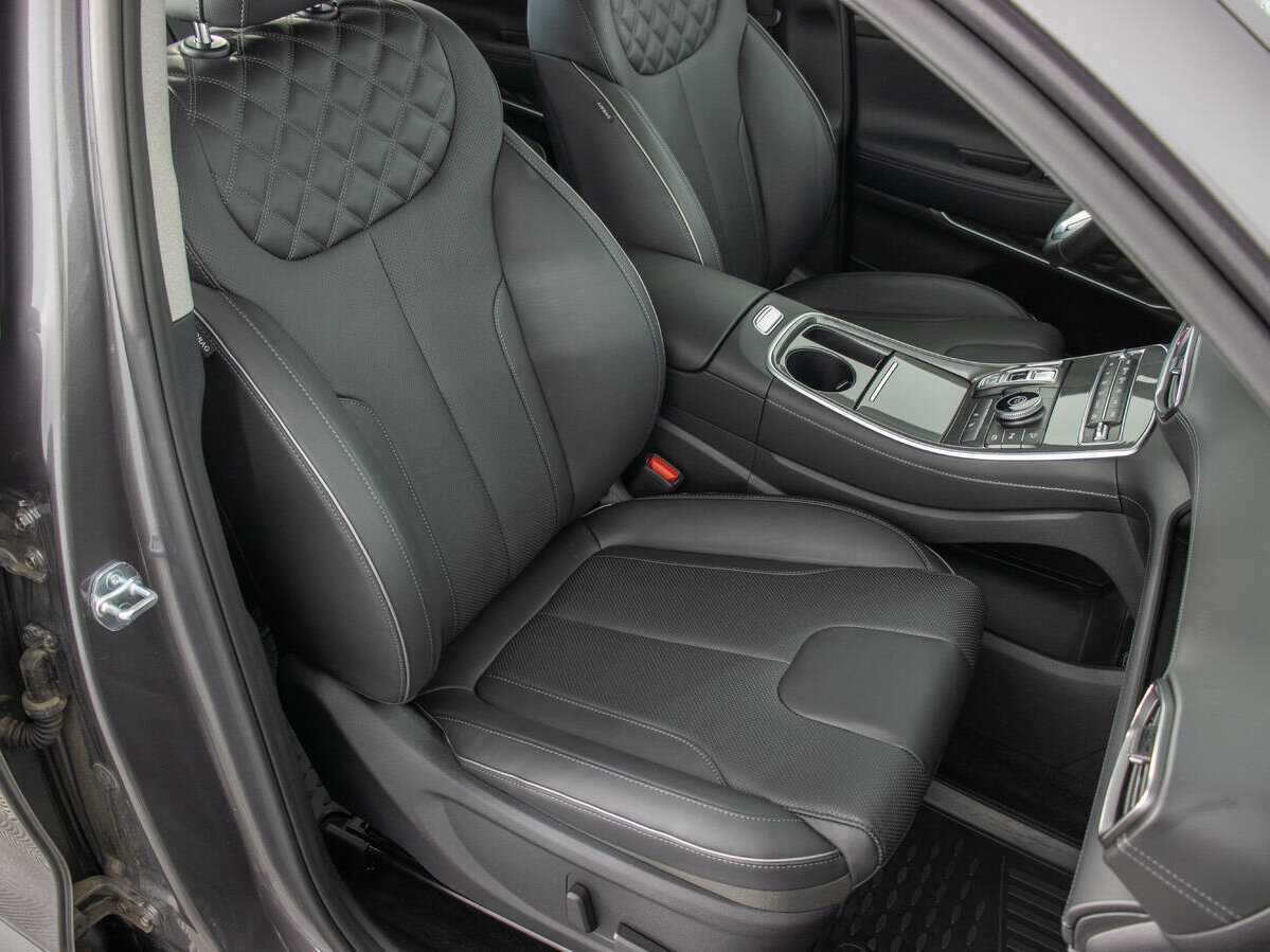 Купить Hyundai Santa Fe с пробегом. Фото: #7