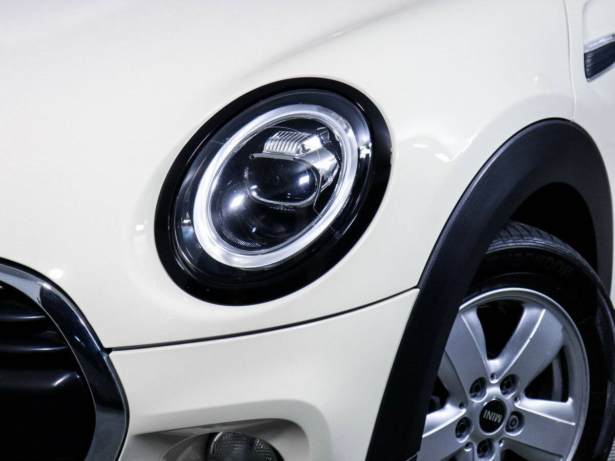 Купить Mini Hatch с пробегом. Фото: #15